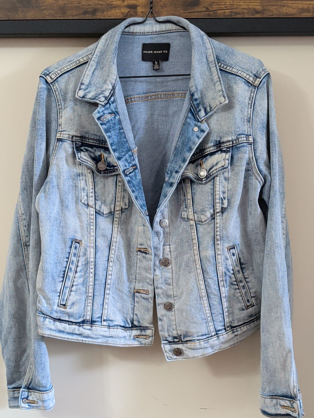 Silver Jeans Women’s Light Blue Denim Jacket